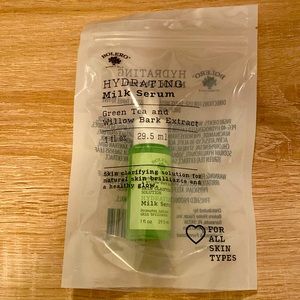Bolero Hydrating Milk Serum with Green Tea and Willow Bark Extract